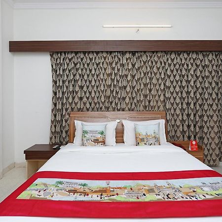 โอโย 10671 โฮเต็ล ไสเปรม Hotel นาสิก ภายนอก รูปภาพ