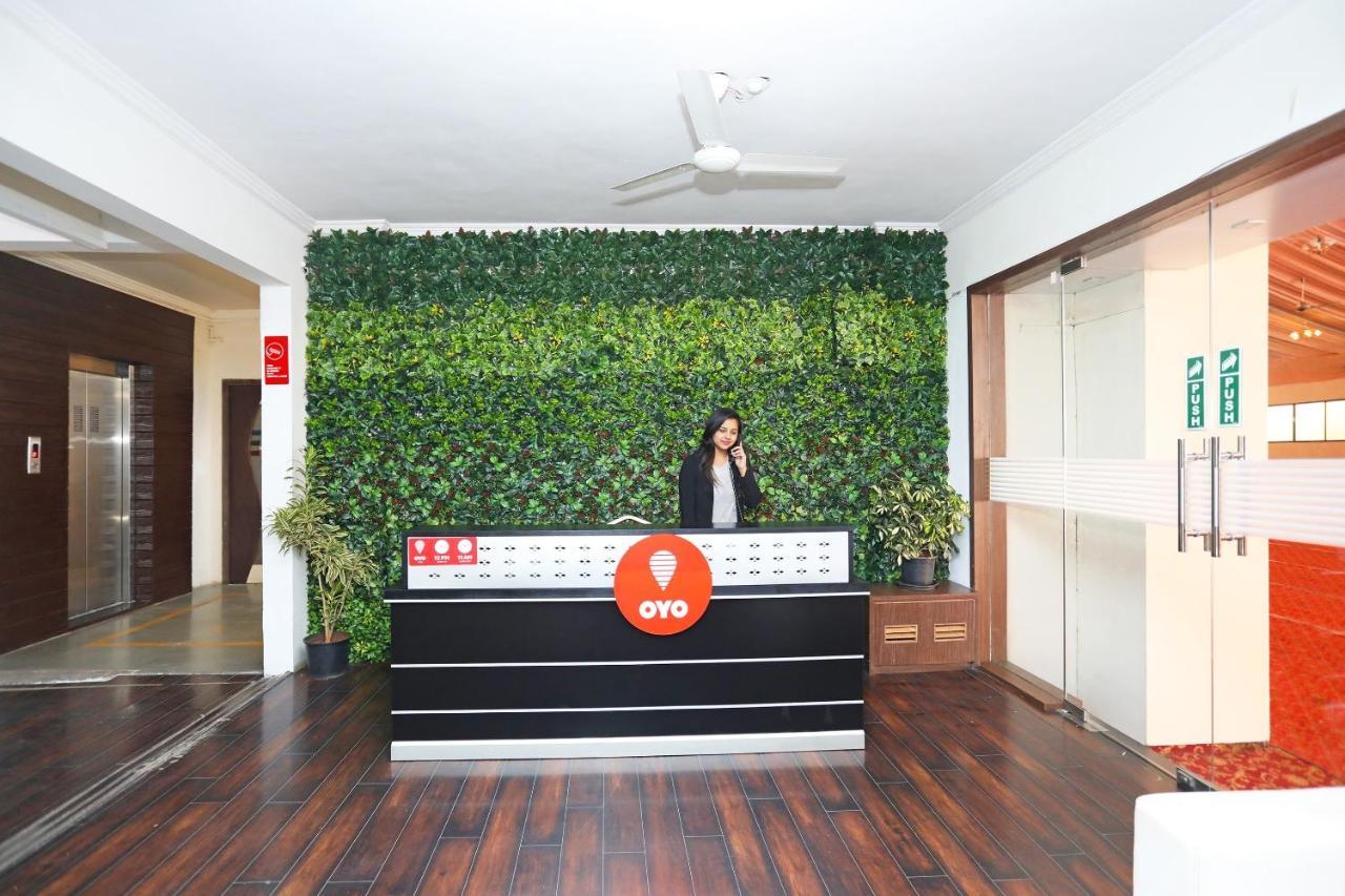 โอโย 10671 โฮเต็ล ไสเปรม Hotel นาสิก ภายนอก รูปภาพ