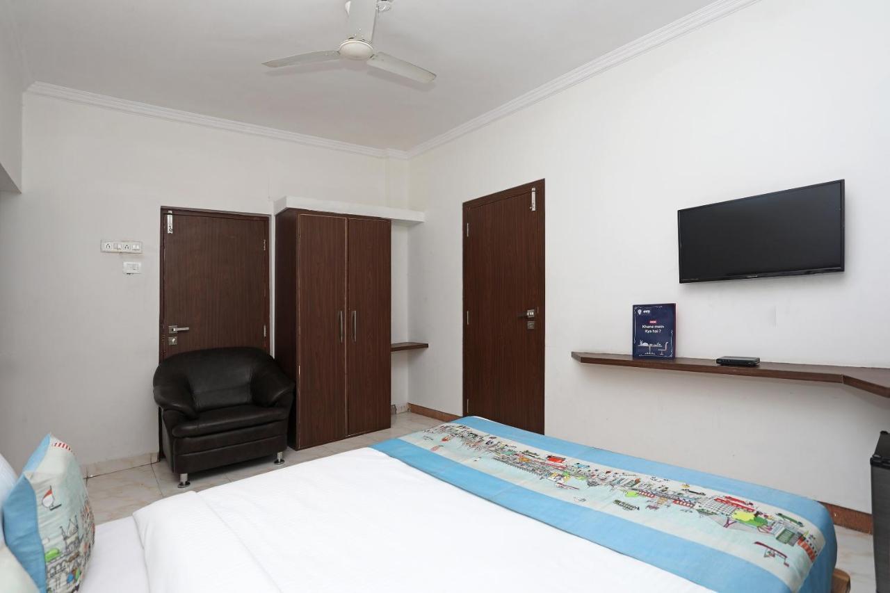 โอโย 10671 โฮเต็ล ไสเปรม Hotel นาสิก ภายนอก รูปภาพ