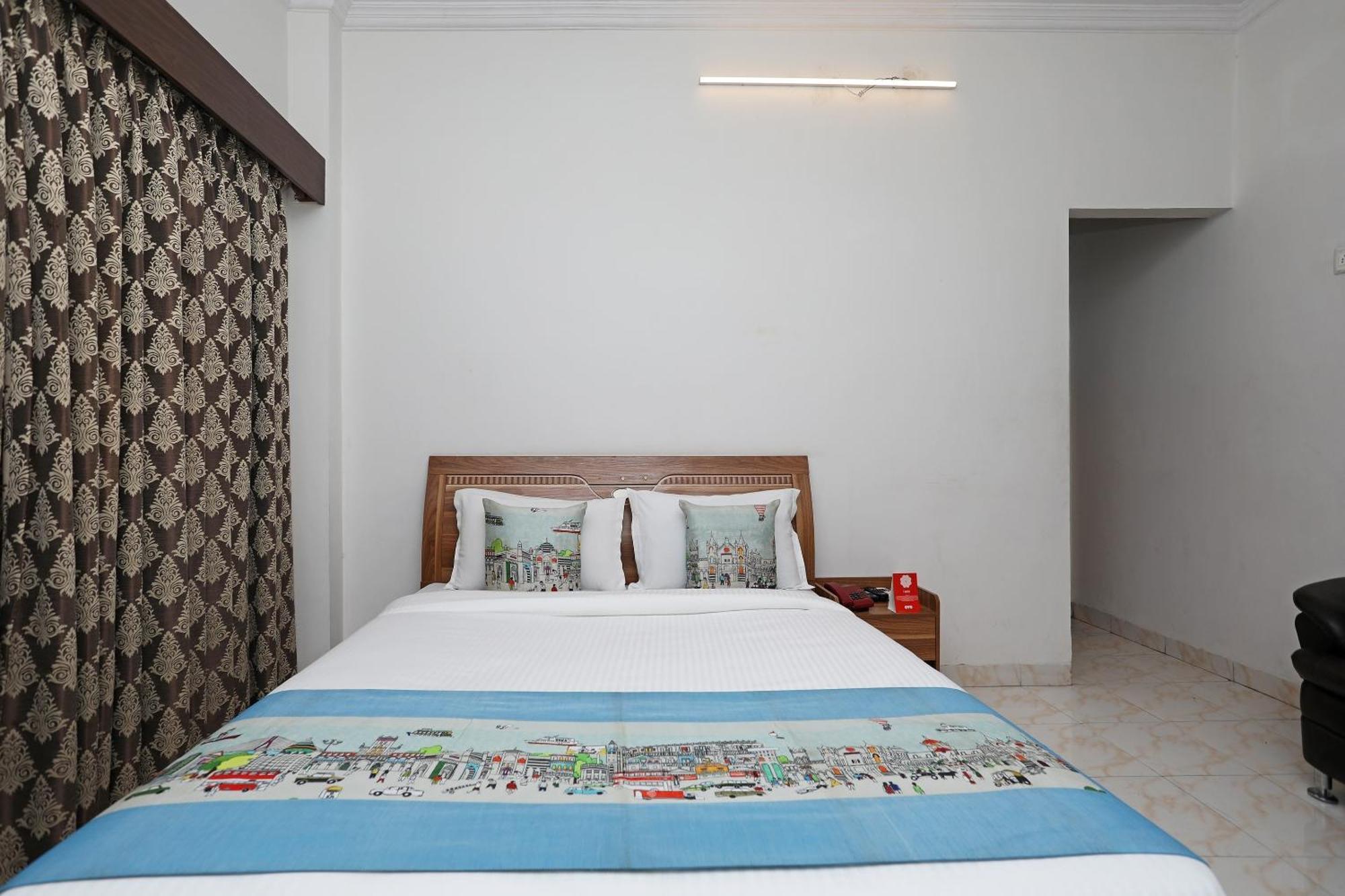 โอโย 10671 โฮเต็ล ไสเปรม Hotel นาสิก ภายนอก รูปภาพ