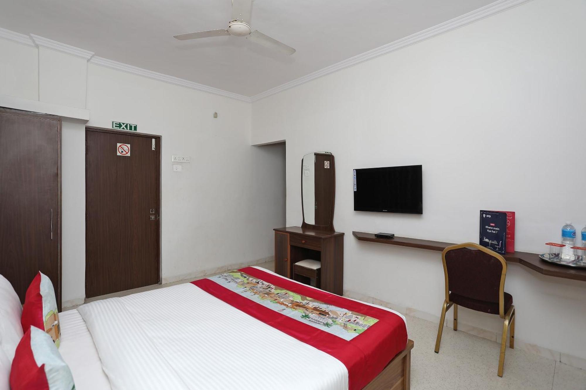 โอโย 10671 โฮเต็ล ไสเปรม Hotel นาสิก ภายนอก รูปภาพ
