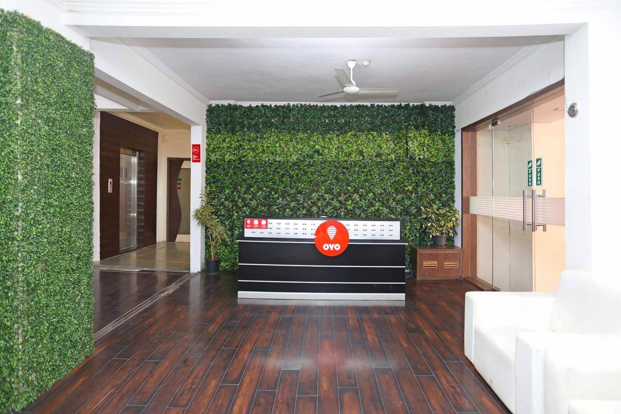 โอโย 10671 โฮเต็ล ไสเปรม Hotel นาสิก ภายนอก รูปภาพ